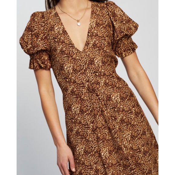 Faithfull Maggie Midi dress in Charlie Leopard - Picture 7 of 14